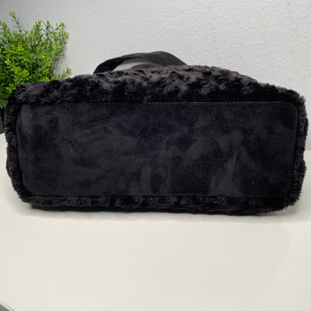 Lily Black Tote Bag Black Faux Fur Red Beaded Embellished Gold Accent - Picture 3 of 12